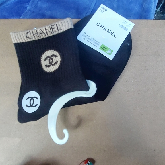 Chanel Black & Brown Ankle Socks women's 7-10 - Picture 3 of 3